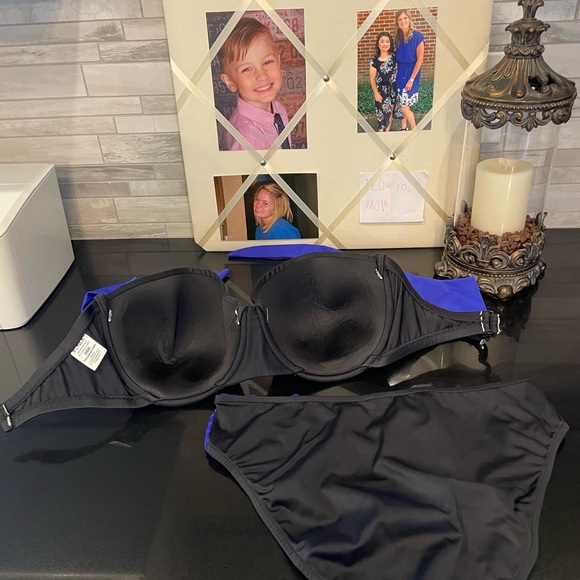 SOLD - Venus convertible swimsuit - Picture 2 of 5